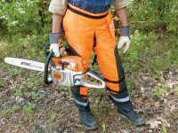 Protect Your Legs with the Best Chainsaw Chaps On The Market